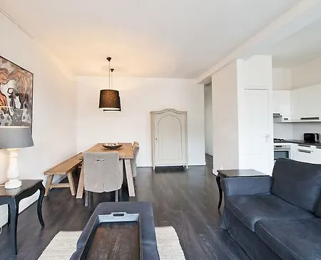 Short Group Rozengracht